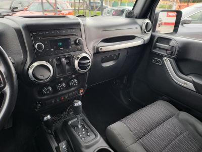 JEEP WRANGLER 2.8 CRD Sport (Automata) emelés. vonóhorog. megkímélt!