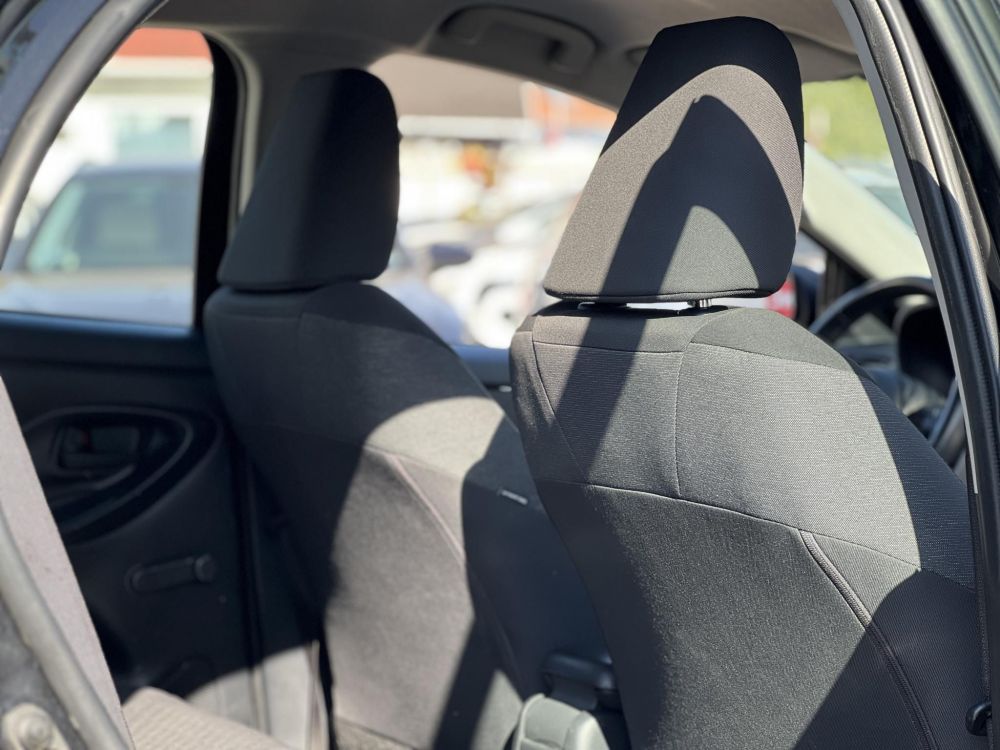TOYOTA YARIS 1.5 Hybrid Comfort Style e-CVT
