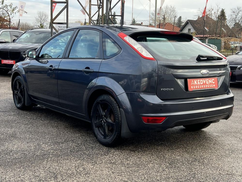 FORD FOCUS 1.6 Ghia (Automata) Klíma Tempomat Téli-nyári garnitúra!