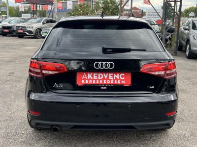 AUDI A3 Sportback 1.6 TDI Sport Friss vezérlés! Xenon Tempomat Navi Bluetooth Ülésfűtés