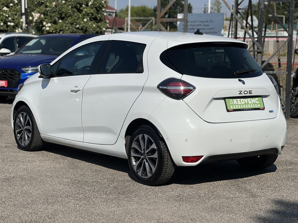 RENAULT ZOE Z.E. R135 52 kWh Intens (Automata) 119e km. 350+ km hatótáv