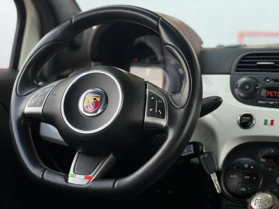 ABARTH 500 1.4 76e km. akrapovic. digitklíma. rendszeresen karbantartott!