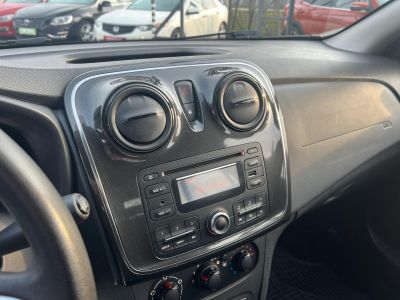 DACIA LOGAN 1.0 Ambiance 62e km. Bluetooth Vonóhorog Megkímélt!