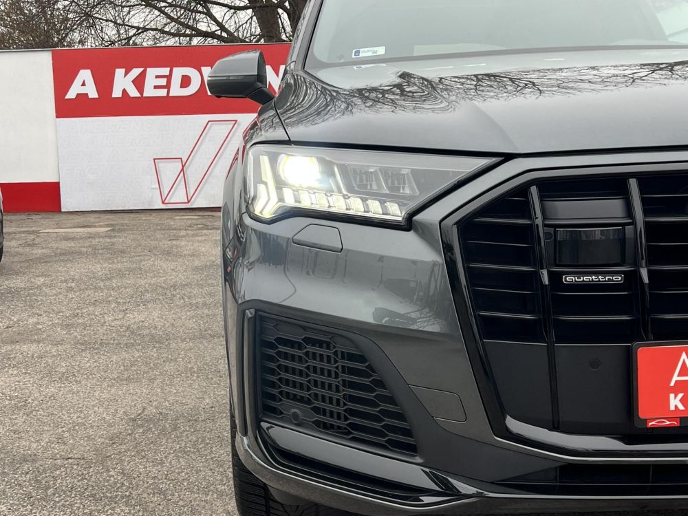 AUDI Q7 55 TFSI S line quattro Tiptronic ic M.o.-i. 1.tul. Carplay 360 kamera Bang/Olufsen! ÁFÁ-S ÁR!