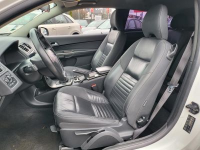 VOLVO C30 1.6 D [D2] R-Design