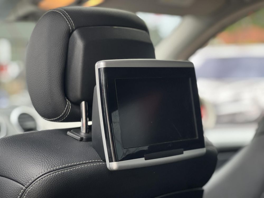 MERCEDES-BENZ ML 320 CDI (Automata) harman/kardon. légrugó. napfénytető. hátsó TV. alcantara belső!