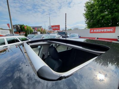 LEXUS ES 300h Prestiege Top CVT 60e km. LED Napfénytető Bőr Navi Tempomat Kamera Ülésfűtés