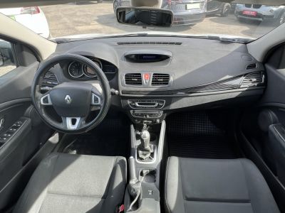 RENAULT MEGANE 1.6 Dynamique Magyarországi. teljes szerviztörténet!
