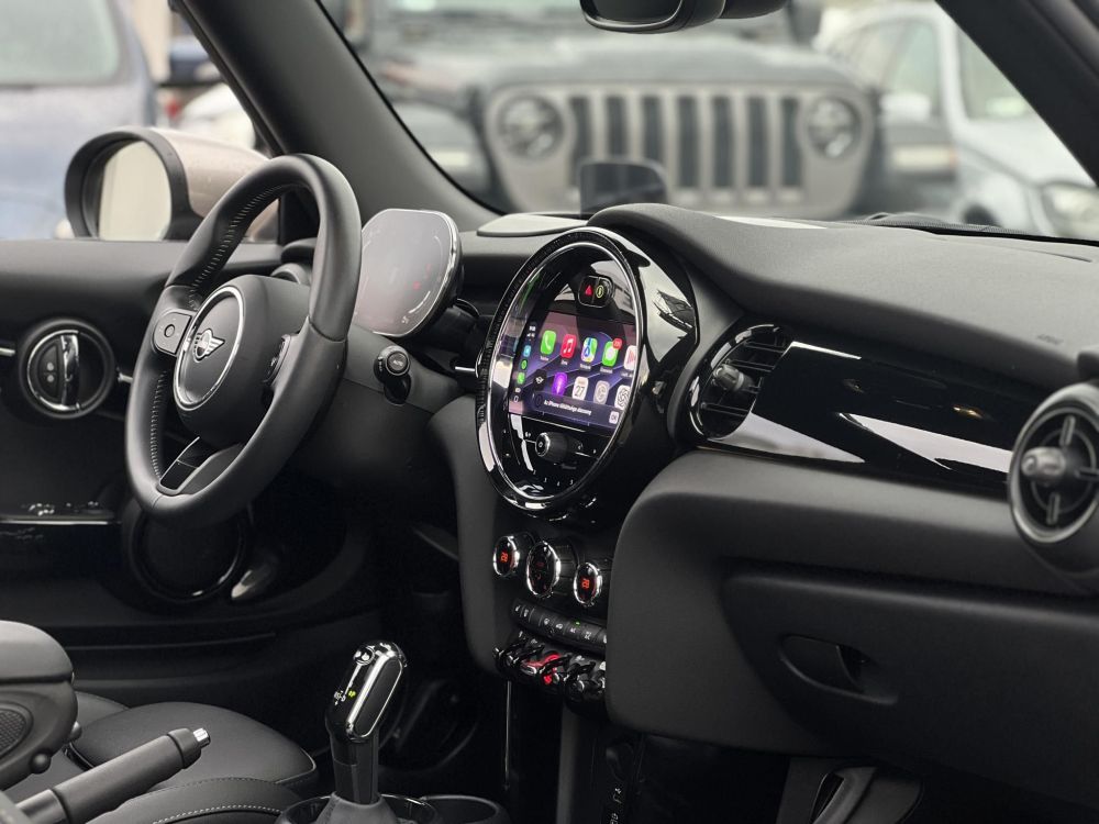 MINI MINI 1.5 Cooper DKG 31e km. panoráma tető. CarPlay