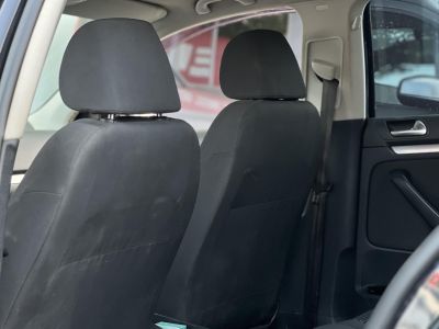 VOLKSWAGEN JETTA 1.6 Comfortline DSG Magyarországi Tolatóradar Navi Tempomat!