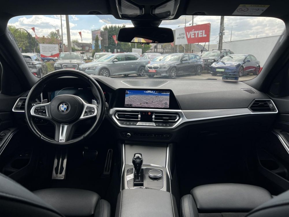 BMW 330e M Sport (Automata) Frissen szervizelt. Új téli gumik!