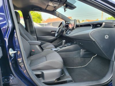 TOYOTA COROLLA Touring Sports 1.8 Hybrid Comfort Business e-CVT LED Tempomat Kamera Keyless Carplay Ülésfűtés Bluetooth