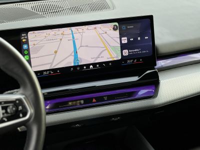 BMW I5 eDrive40 81,2kWh M-sport. Bowers & Wilkins. 626km WLTP. panorámatető. újszerű állapot!