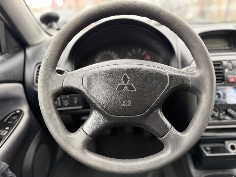 MITSUBISHI CARISMA 1.6 Classic Klima Magyarországi Vonóhorog Téli-nyári kerék garnitúra!