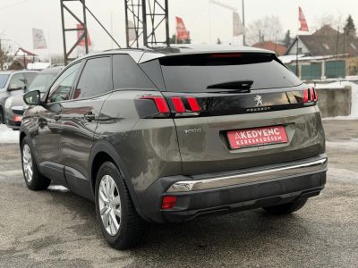 PEUGEOT 3008 1.6 BlueHDi Allure EAT6 Teljes szerviztörténet. Carplay. radar. tempomat. 8 gumi