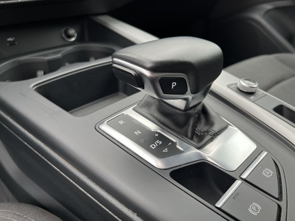 AUDI A4 Avant 40 TDI Advanced S-tronic M.o.-i. Virtual cockpit. Tempomat Navi Bluetooth Carplay