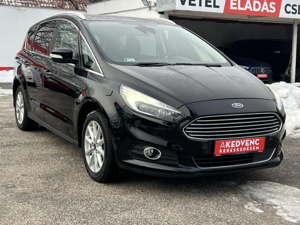 FORD S-MAX 2.0 TDCi Titanium Powershift Tiptronic 5 személyes Tempomat Klíma Vonóhorog F1 váltó!