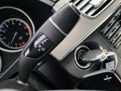 MERCEDES-BENZ E-OSZTÁLY E 200 Avantgarde (Automata) Napfénytető Ülésfűtés F1 váltó Bőr belső Ex taxi a legjobb áron!