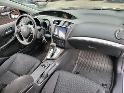 HONDA CIVIC 1.8 Elegance Navi (Automata) Kitűnő állapot! Magyarországi Ülésfűtés Tempomat Kamera Bluetooth