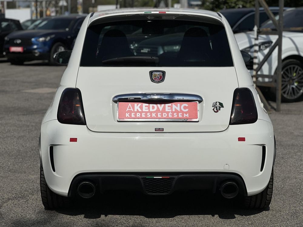 ABARTH 500 1.4 76e km. akrapovic. digitklíma. rendszeresen karbantartott!