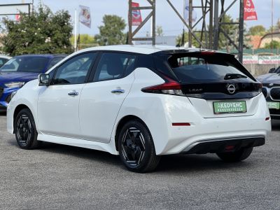 NISSAN LEAF Acenta 40kWh (Automata) 29e km. keyless. 360 kamera. első-hátsó ülésfűtés. téli-nyári kerék szett!
