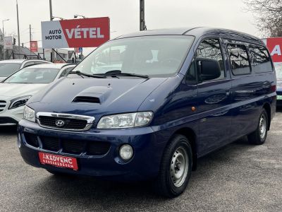 HYUNDAI H-1 2.5 CRDI (9 személyes )