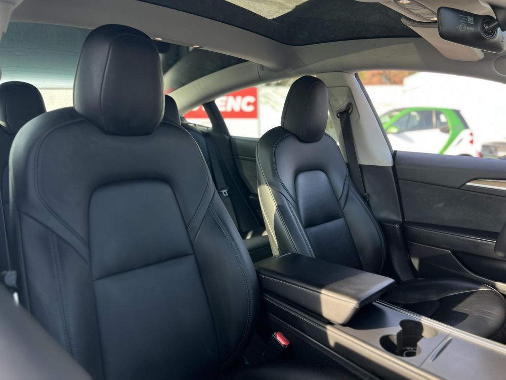 TESLA MODEL 3 Long Range AWD (Automata) 95e km. hőszivattyú. mátrix LED. garanciális!