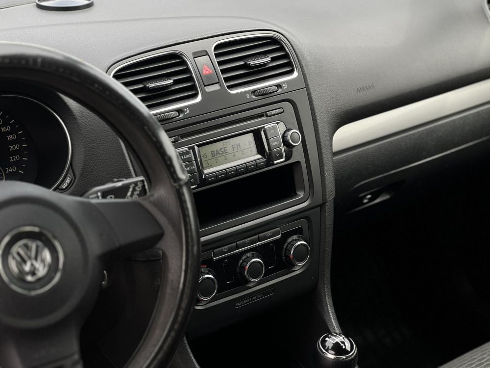 VOLKSWAGEN GOLF VI 1.4 Trendline klima