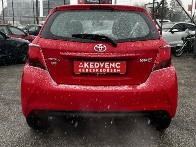 TOYOTA YARIS 1.33 Active CVT