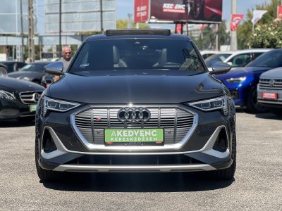 AUDI E-TRON Sportback 60 S quattro (Automata) 55e km. LED. panoráma tető. memória. CARPLAY. garanciális!