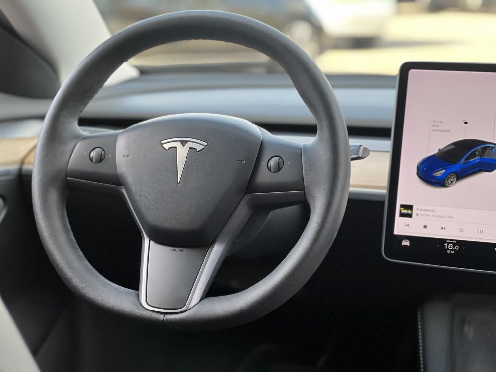 TESLA MODEL 3 Long Range AWD (Automata) Gyári akku és hajtásgarancia!