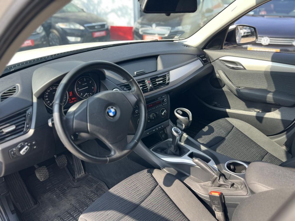 BMW X1 xDrive25d 132e km. Magyarországi. márkaszervizelt. vezérlés cserélve!