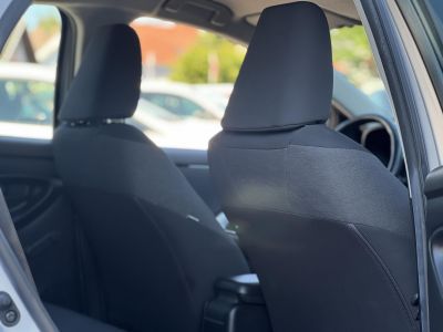 TOYOTA YARIS 1.5 Hybrid Executive e-CVT 103e km. LED fényszórók. táblafelismerő. ülésfűtés. kamera. digitklíma!