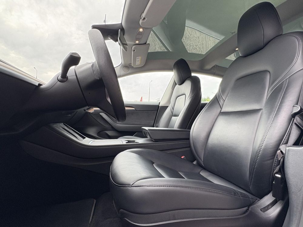 TESLA MODEL 3 Long Range AWD (Automata) mátrix LED. garanciális. hőszivattyú. premium hifi. 500km-es hatótáv!