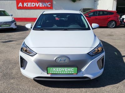 HYUNDAI IONIQ electric Premium (Automata) 250km-es hatótáv. Vezetett szervizkönyv!