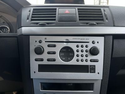 OPEL MERIVA 1.7 CDTI Essentia Klíma Webasto! 4-5L/100km!