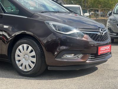 OPEL ZAFIRA 1.4 T Edition (7 személyes ) Végig vezetett szervizkönyv. 7 személyes