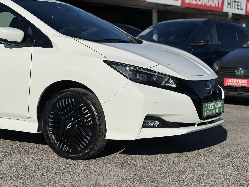 NISSAN LEAF N-Connecta e+ 62kWh (Automata) 78e km. 350km hatótáv!