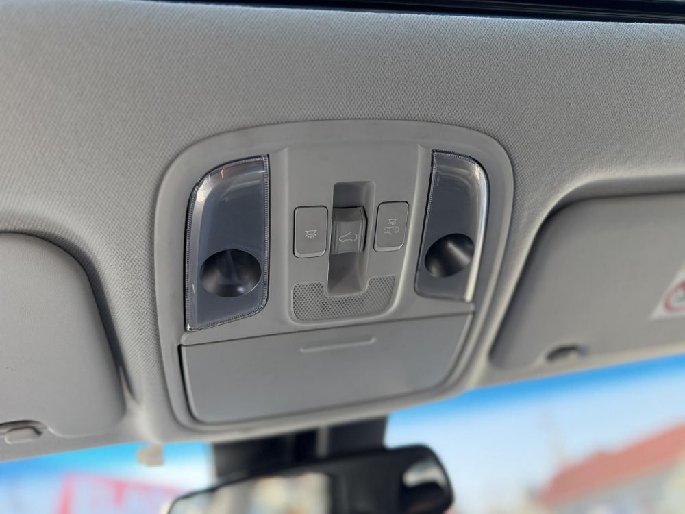 KIA NIRO HEV 1.6 GDI Platinum DCT Teljes felszereltség. kitűnő állapot!