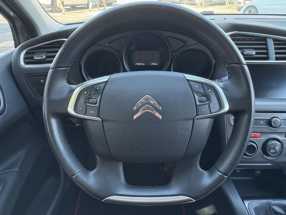 CITROEN C4 1.6 BlueHDi Profi Feel Klíma Tempomat Bluetooth Carplay TGK!