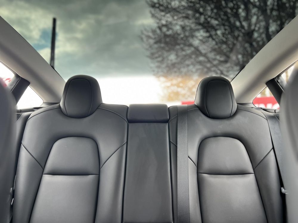 TESLA MODEL 3 Long Range AWD (Automata) 63e km. mátrix LED. hőszivattyú. garanciális. kitűnő állapot!