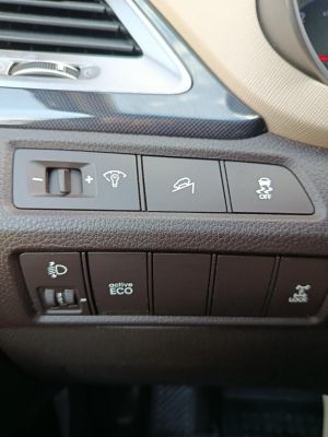 HYUNDAI SANTA FE 2.2 CRDi Premium (Automata) Klíma Tempomat Bluetooth 182e km! 4AWD Ajándék olajcsere!