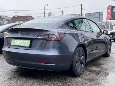 TESLA MODEL 3 Standard Range Plus Aut 95e km. facelift. mátrix LED. hőszivattyú. garanciális!