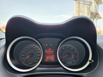 MITSUBISHI LANCER 1.8 Invite CVT Rockford Fosgate HIFI Tempomat Navi Kamera Ülésfűtés Vezetett szervizkönyv!