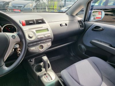 HONDA JAZZ 1.4 ES CVT My. 2005 Automata Digitklíma Multikormány Vonóhorog!
