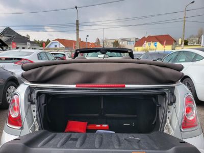 MINI MINI COOPER Cabrio 1.6 Tempomat Ülésfűtés Digitklíma Barna bőr Friss vezérlés!