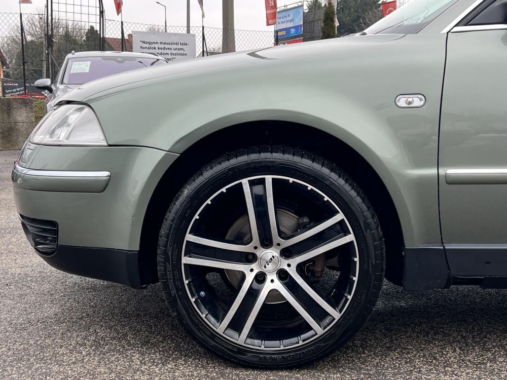 VOLKSWAGEN PASSAT 1.6 Comfortline Business