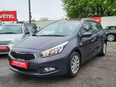 KIA CEE'D SW 1.6 CRDI LX Klíma Tempomat Navi Bluetooth Szervizelt!
