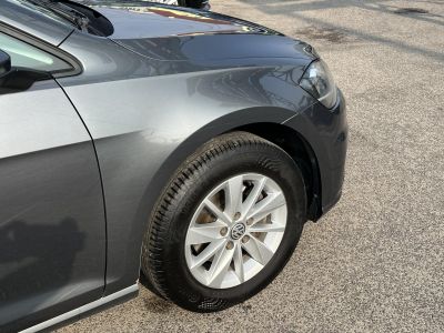 VOLKSWAGEN GOLF VII Variant 1.6 TDI BMT Comfortline M.o.-i 1.tul. Tempomat Ülésfűtés Kamera Bluetooth Téli-nyári kerék!