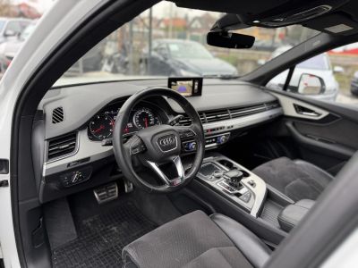 AUDI Q7 3.0 V6 TDI quattro Tiptronic ic S-line. BOSE hangrendszer. memória. 4x ülésfűtés. 4x digit klíma. Szervizelt!